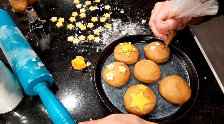 Lebkuchen Biberli dekorieren