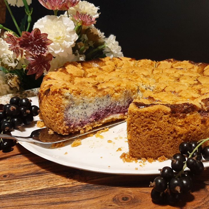 Cassis Quark Streusel Kuchen
