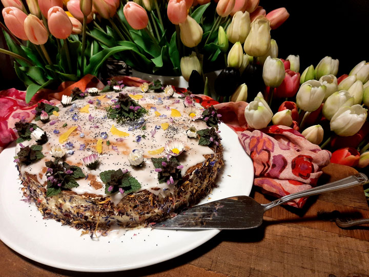 Frühlingshafter Zitronenkuchen