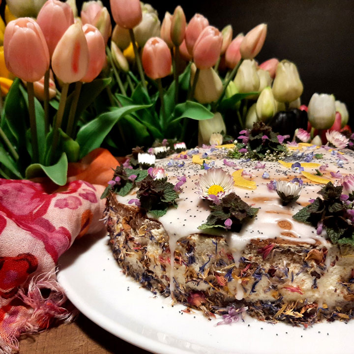 Frühlingshafter Zitronenkuchen